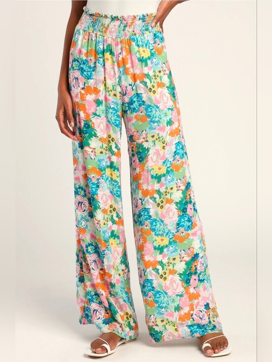 Lulus Pants - NWT Lulus Blooming Mood Sage Floral Print Smocked Wide Leg Pants Size XS